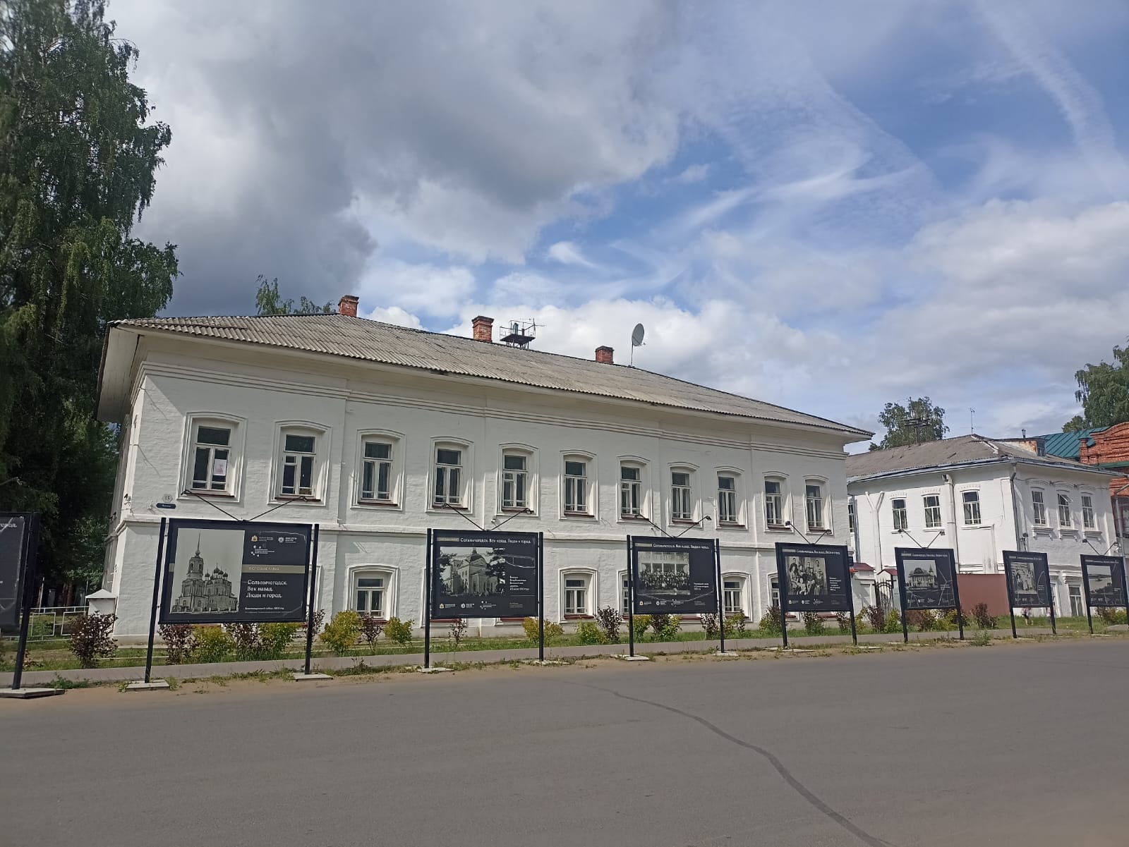 https://upforme.ru/uploads/0001/d0/60/4973/476928.jpg
