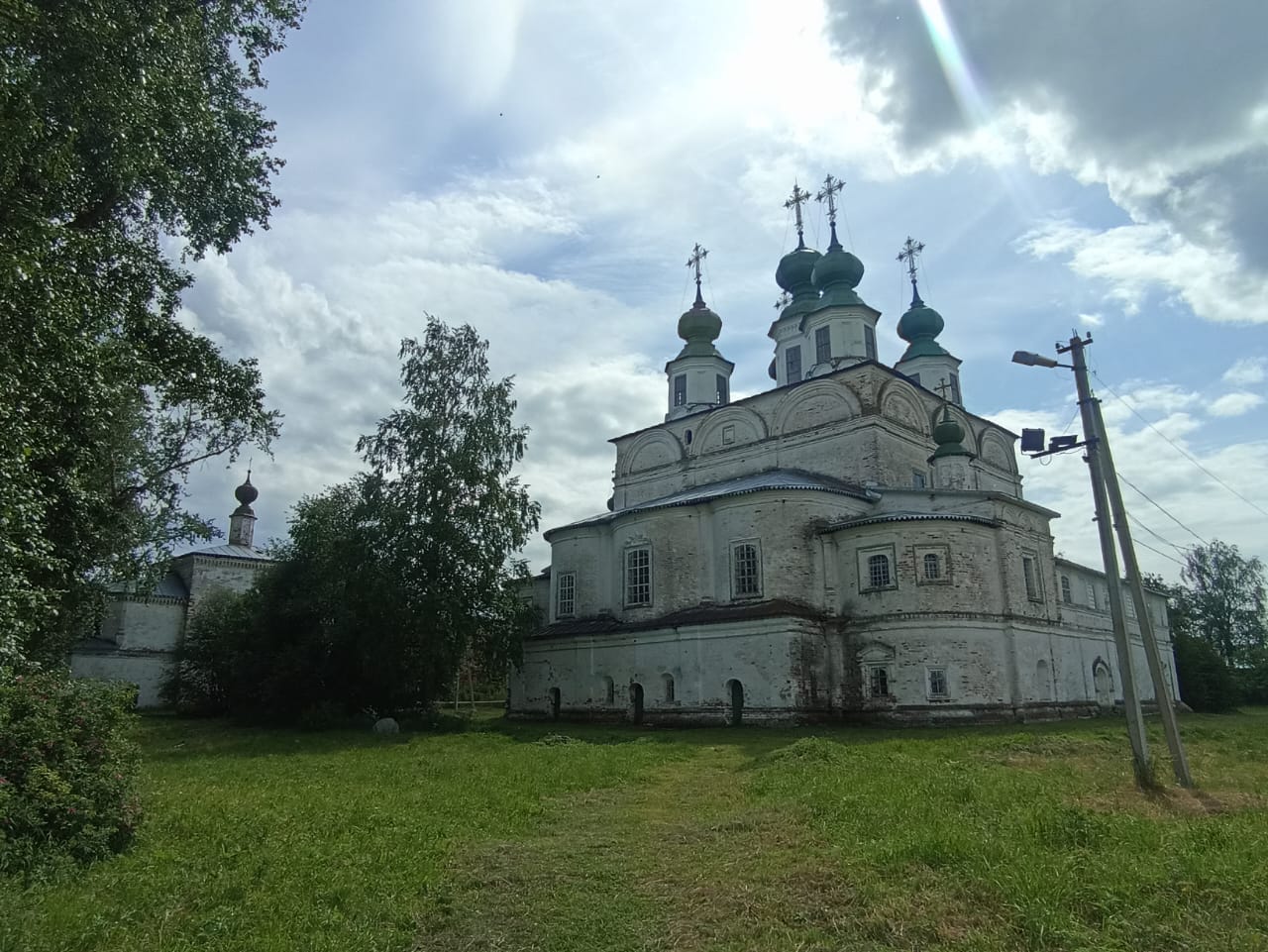 https://upforme.ru/uploads/0001/d0/60/4973/525060.jpg