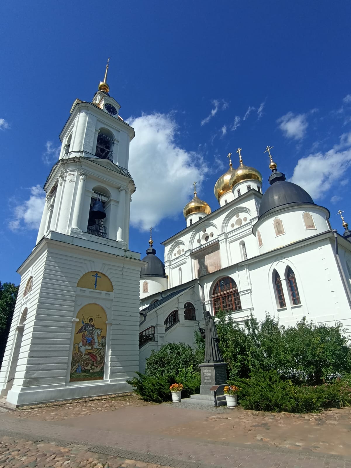 https://upforme.ru/uploads/0001/d0/60/4973/564836.jpg