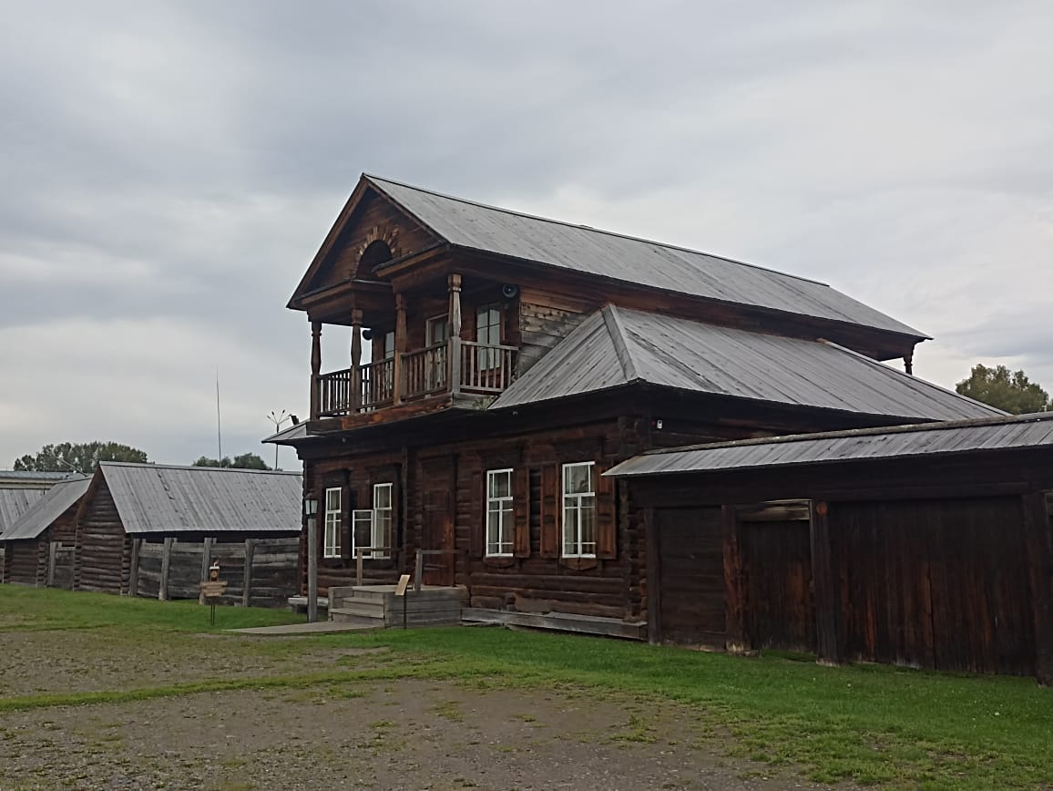 https://upforme.ru/uploads/0001/d0/60/4973/567825.jpg