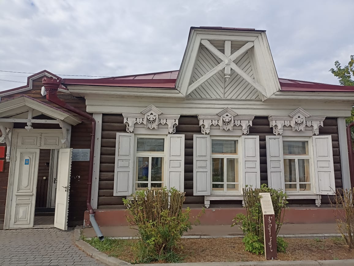 https://upforme.ru/uploads/0001/d0/60/4973/614897.jpg