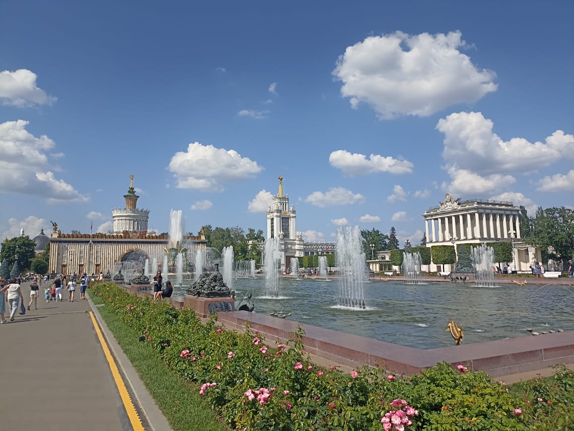 https://upforme.ru/uploads/0001/d0/60/4973/739517.jpg
