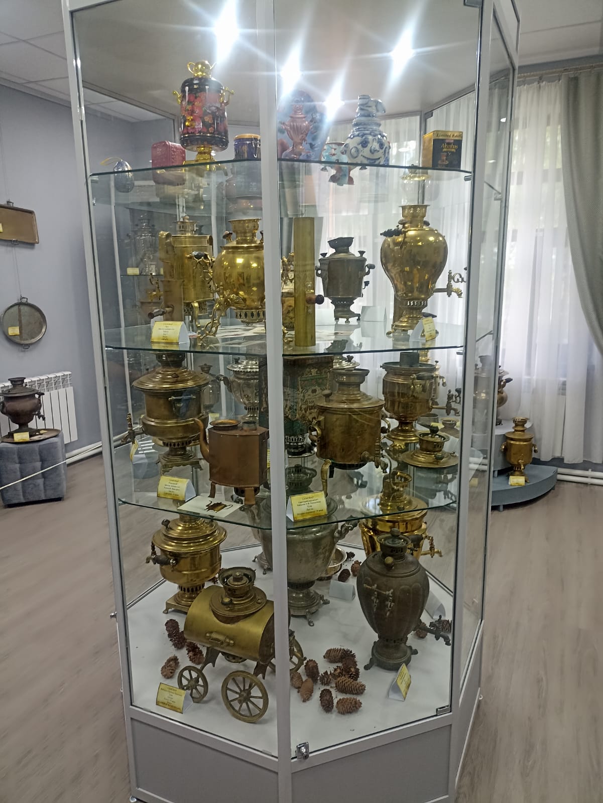 https://upforme.ru/uploads/0001/d0/60/4973/743790.jpg