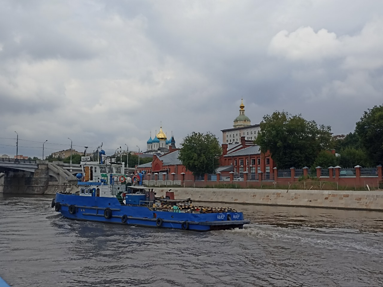 https://upforme.ru/uploads/0001/d0/60/4973/791840.jpg