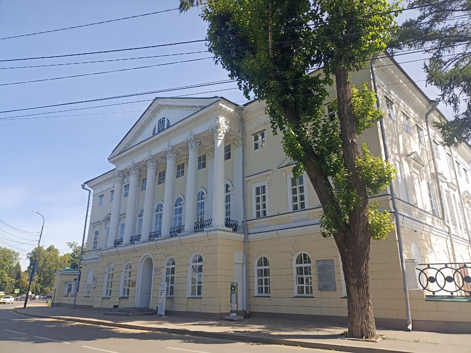 https://upforme.ru/uploads/0001/d0/60/4973/848807.jpg