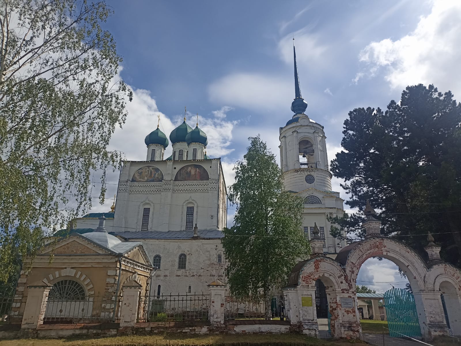 https://upforme.ru/uploads/0001/d0/60/4973/858808.jpg