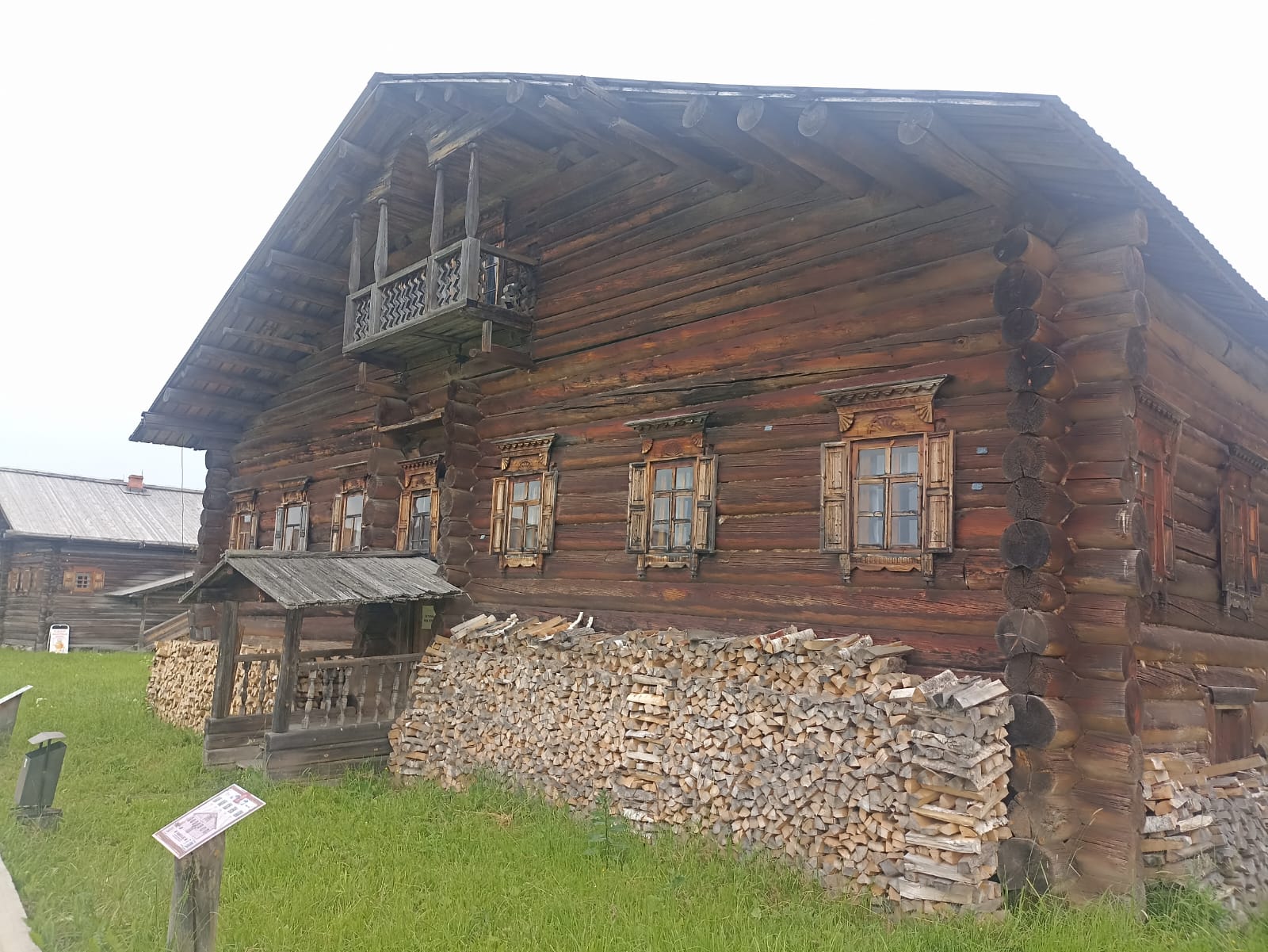 https://upforme.ru/uploads/0001/d0/60/4973/881522.jpg