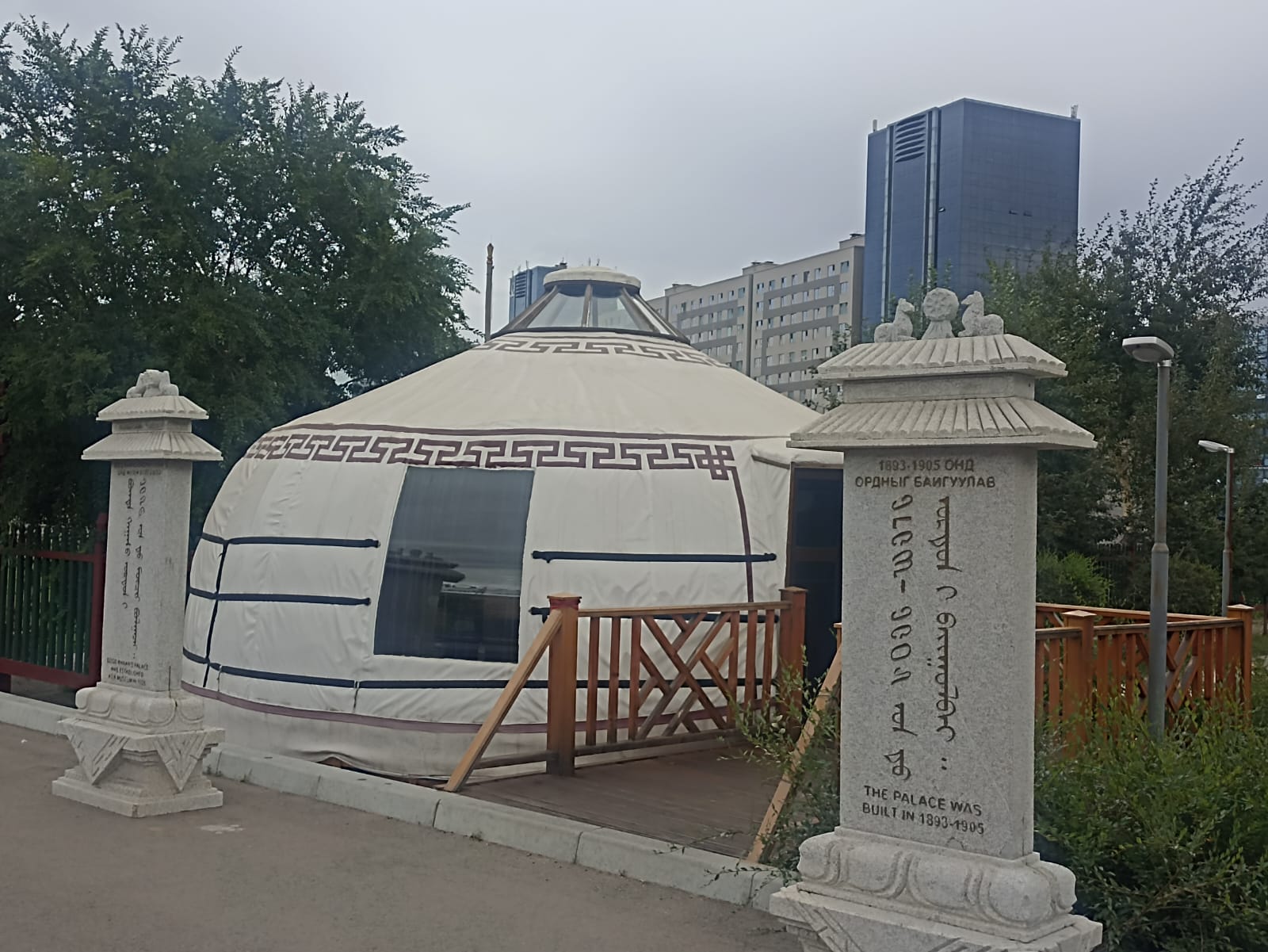 https://upforme.ru/uploads/0001/d0/60/4973/895019.jpg