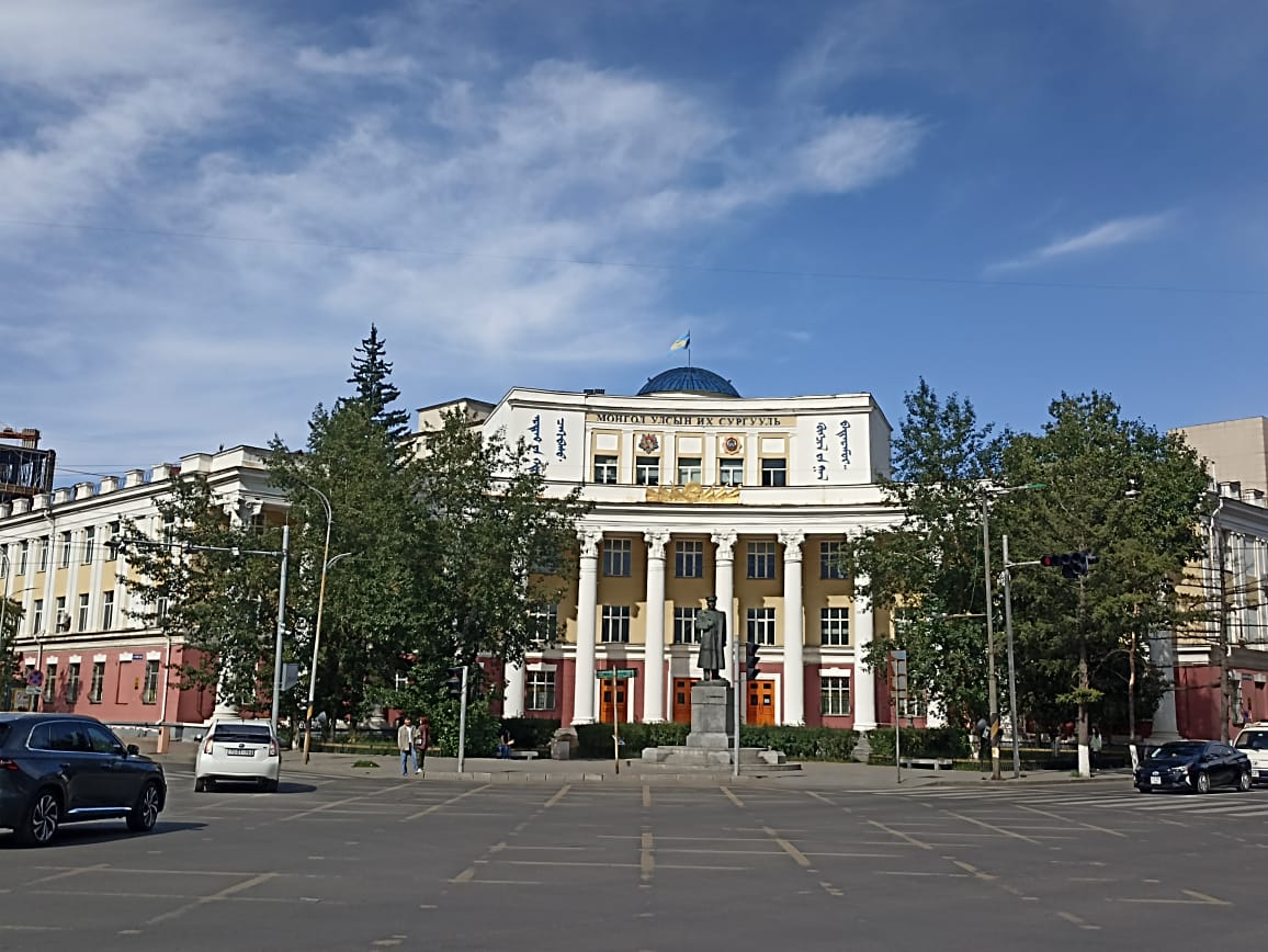 https://upforme.ru/uploads/0001/d0/60/4973/918568.jpg