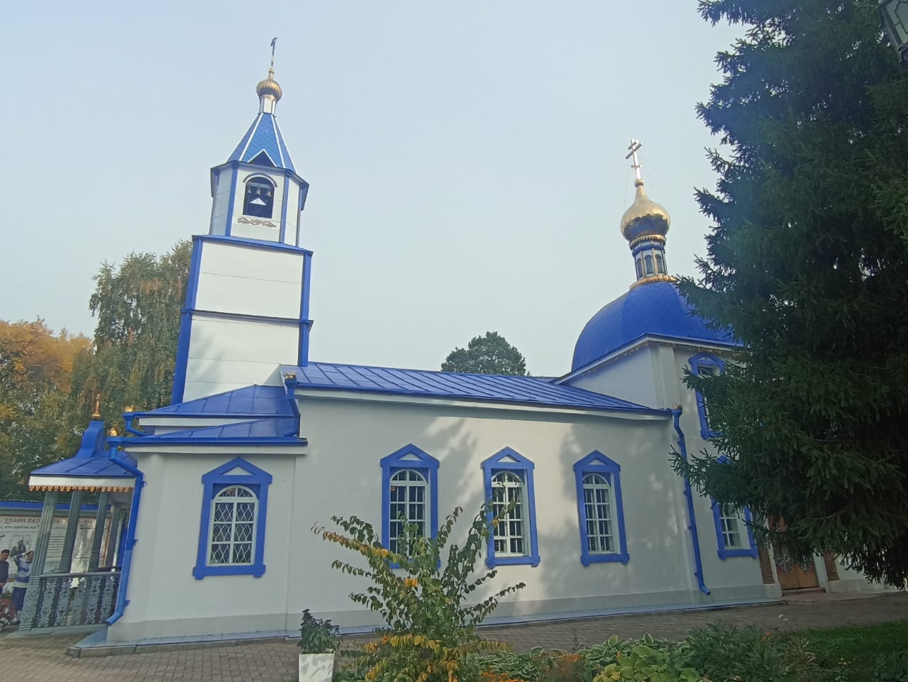 https://upforme.ru/uploads/0001/d0/60/4986/199915.jpg