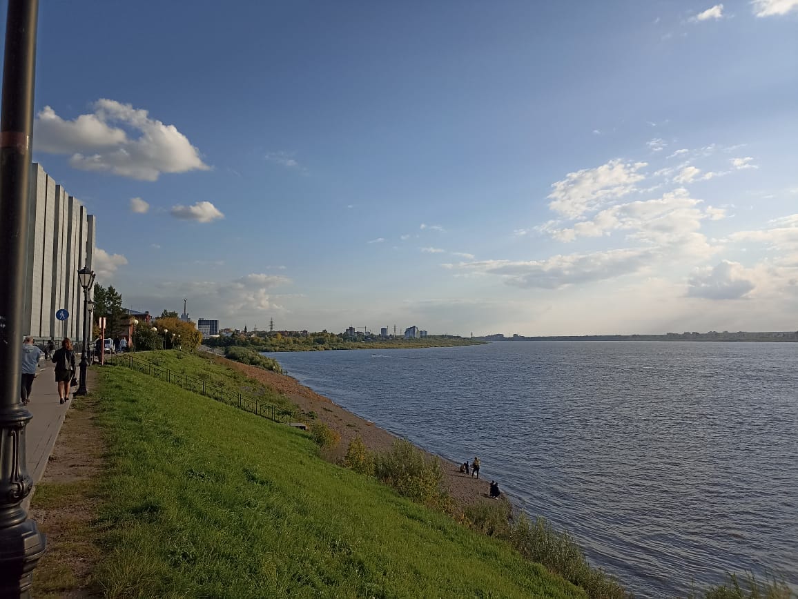https://upforme.ru/uploads/0001/d0/60/4986/205089.jpg