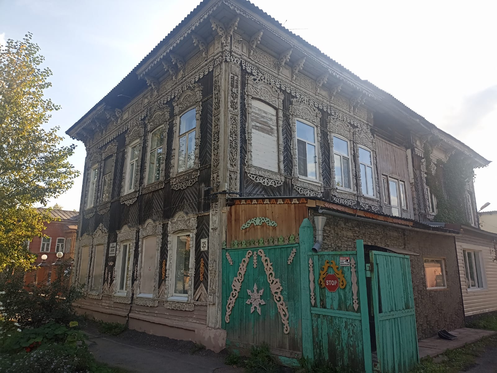 https://upforme.ru/uploads/0001/d0/60/4986/207247.jpg