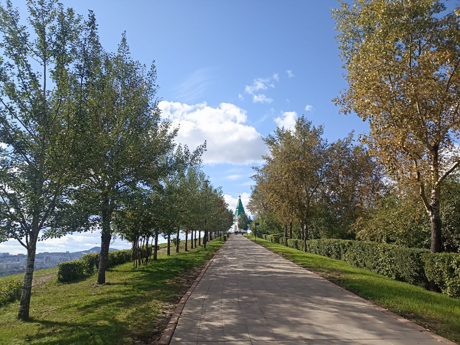 https://upforme.ru/uploads/0001/d0/60/4986/251893.jpg