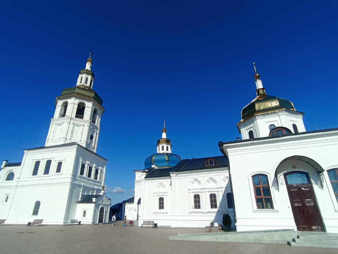 https://upforme.ru/uploads/0001/d0/60/4986/254284.jpg