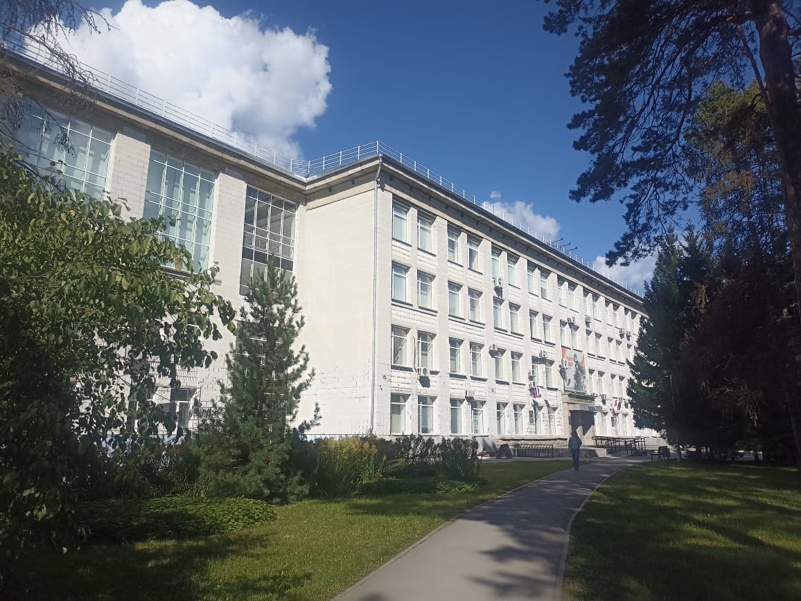 https://upforme.ru/uploads/0001/d0/60/4986/257256.jpg