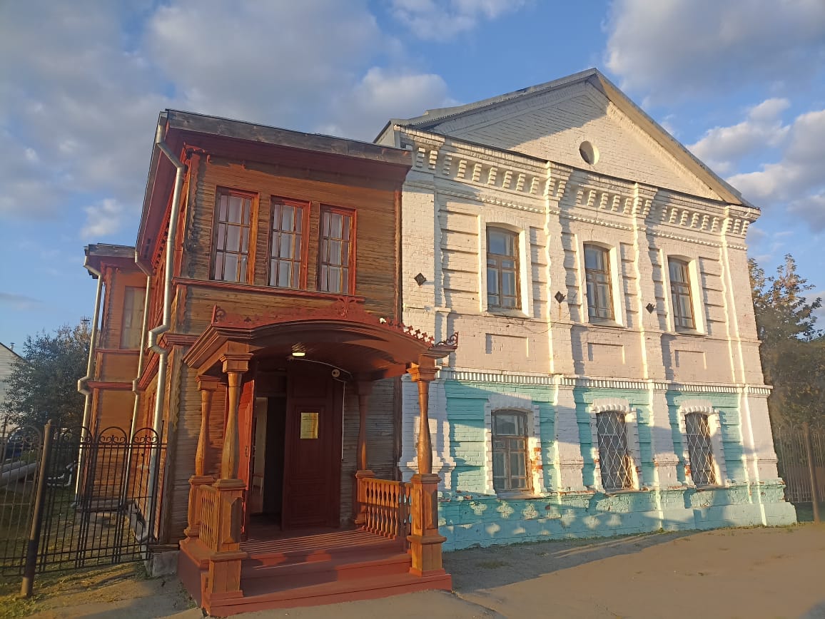 https://upforme.ru/uploads/0001/d0/60/4986/280778.jpg