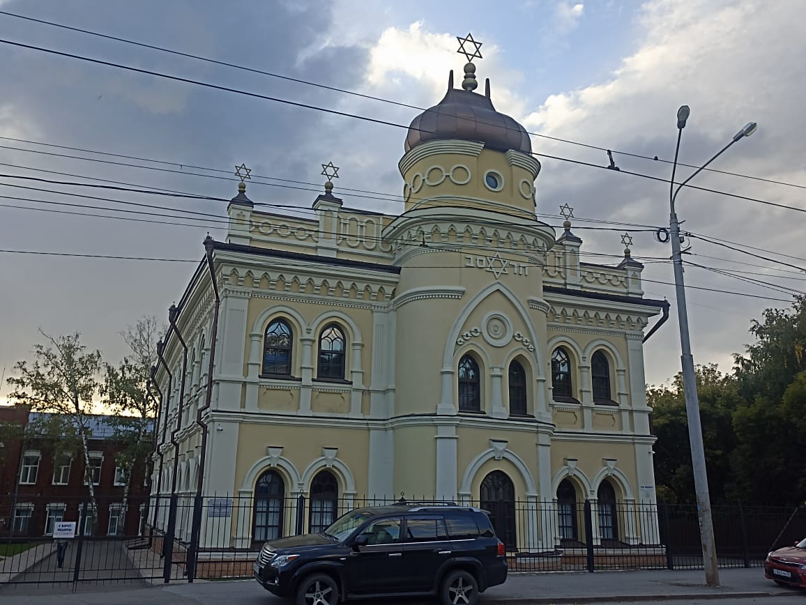 https://upforme.ru/uploads/0001/d0/60/4986/283085.jpg