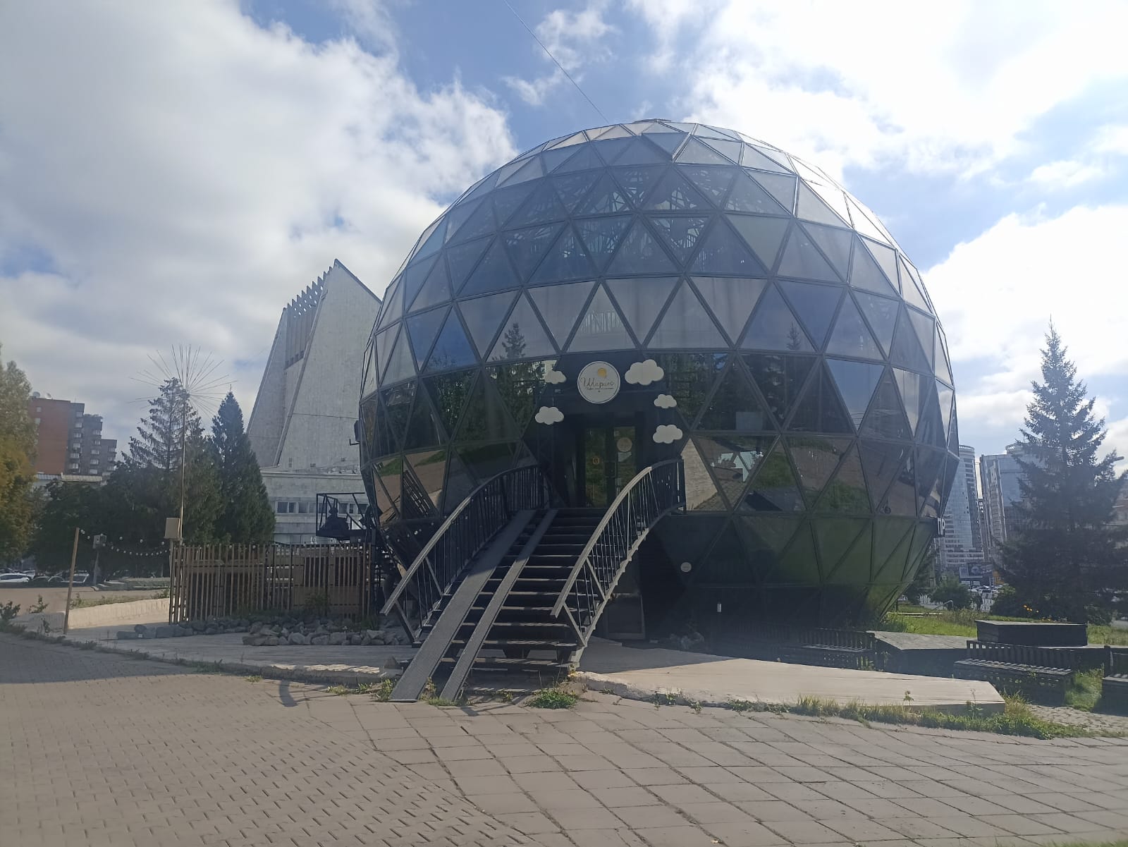 https://upforme.ru/uploads/0001/d0/60/4986/321622.jpg