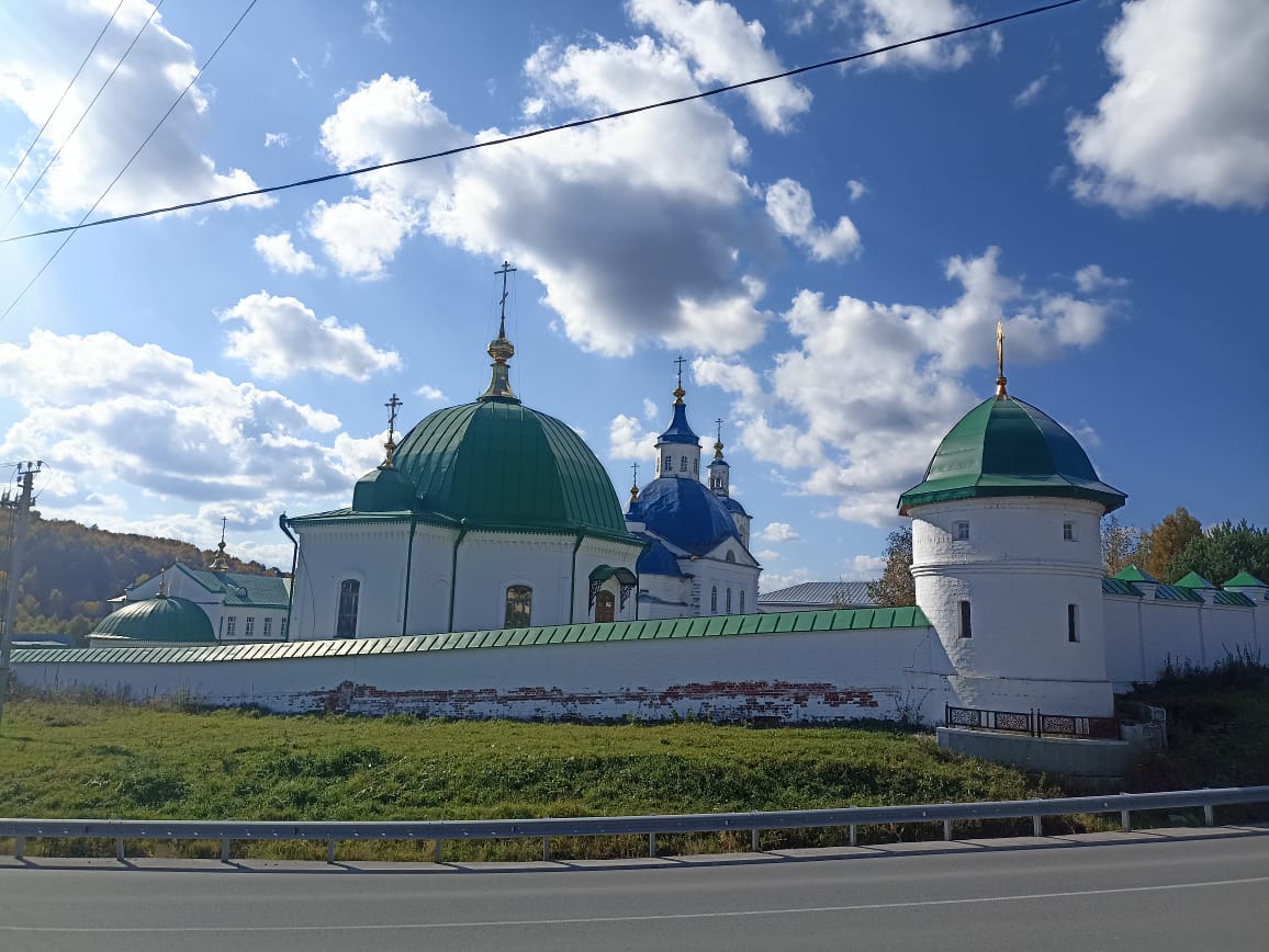 https://upforme.ru/uploads/0001/d0/60/4986/386414.jpg