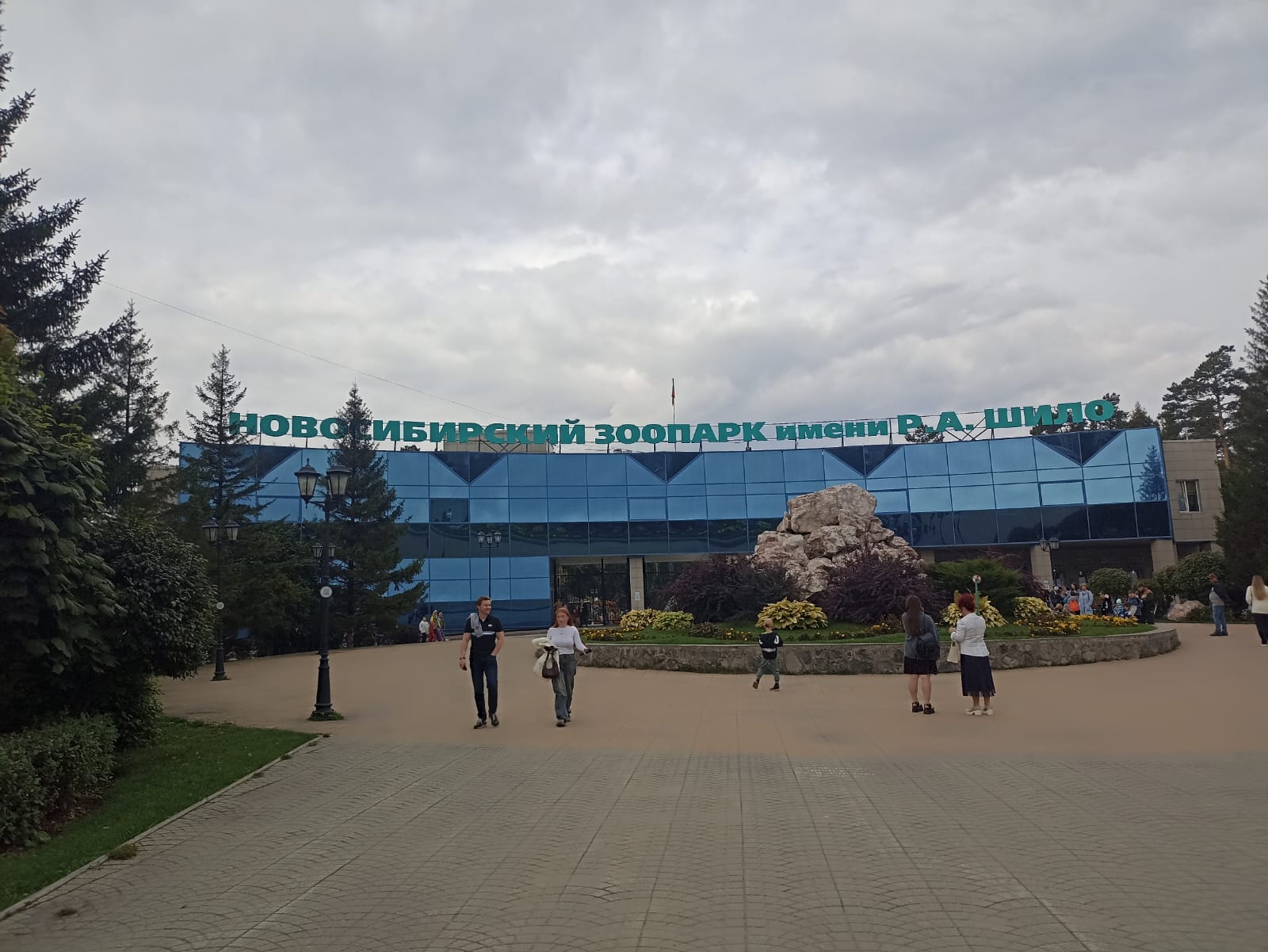 https://upforme.ru/uploads/0001/d0/60/4986/404706.jpg