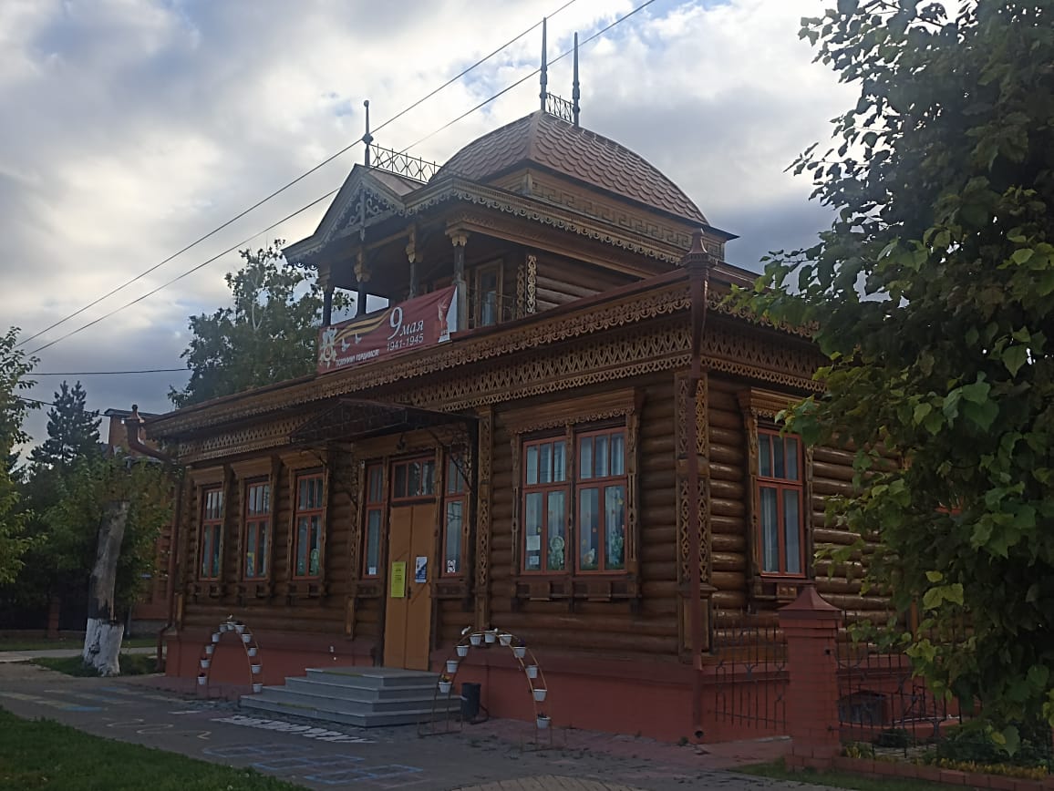 https://upforme.ru/uploads/0001/d0/60/4986/406910.jpg