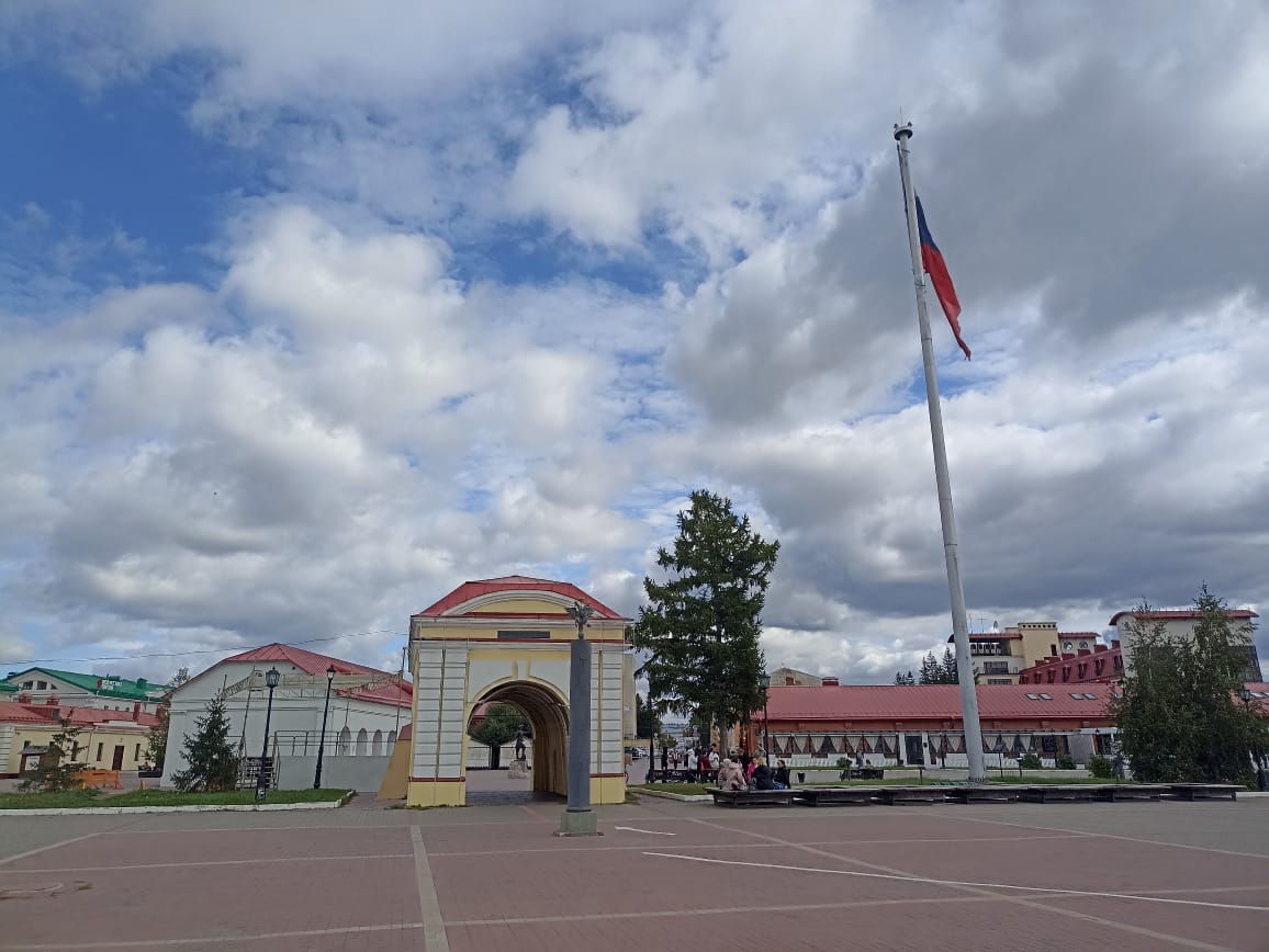 https://upforme.ru/uploads/0001/d0/60/4986/446014.jpg