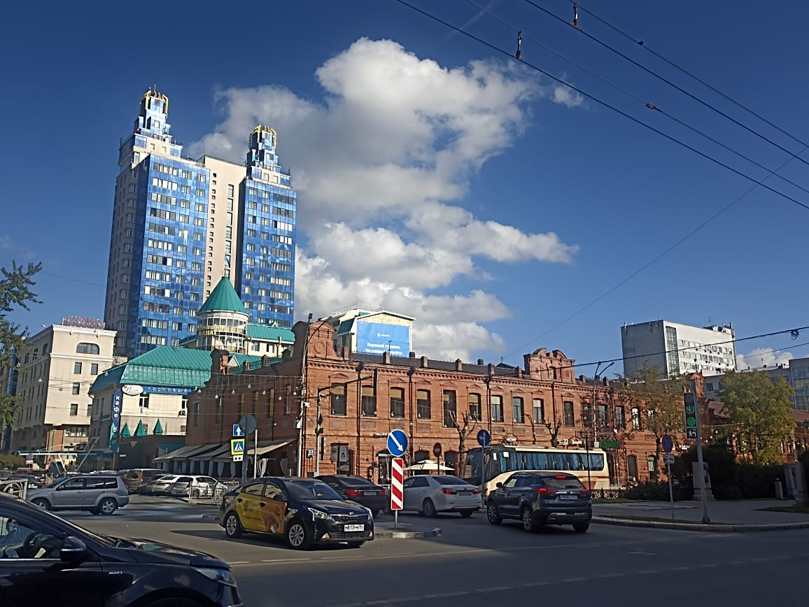 https://upforme.ru/uploads/0001/d0/60/4986/461921.jpg