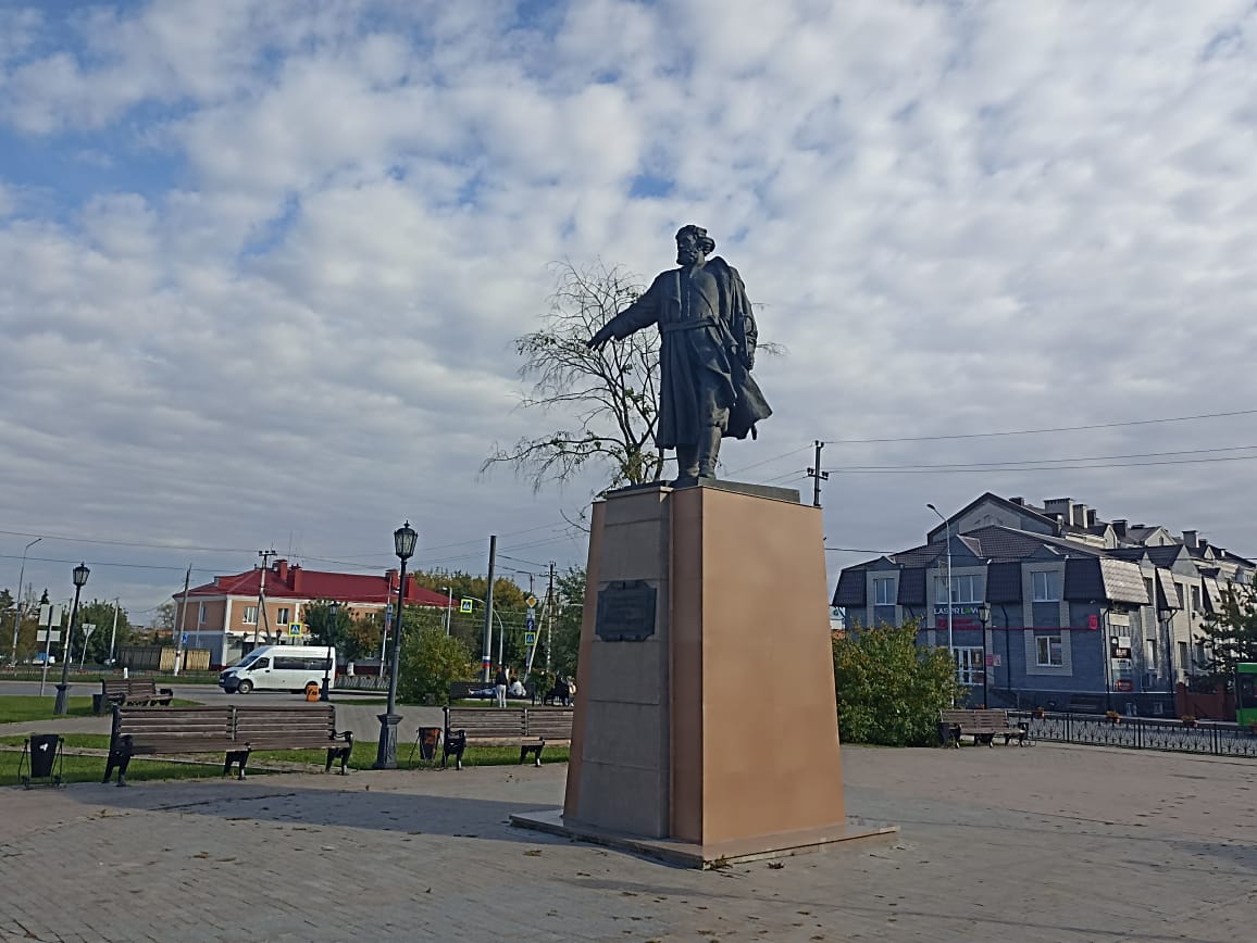 https://upforme.ru/uploads/0001/d0/60/4986/492638.jpg