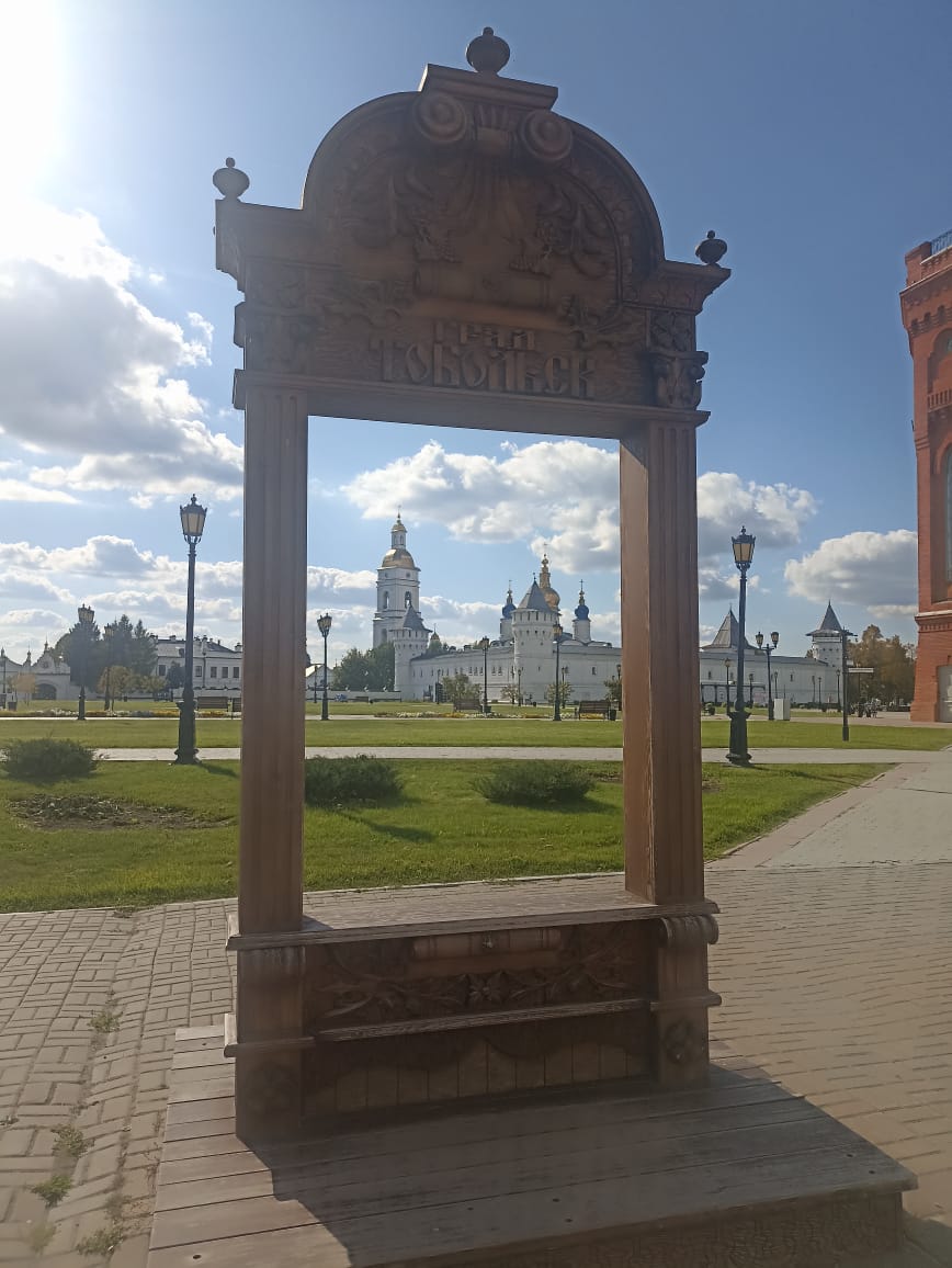 https://upforme.ru/uploads/0001/d0/60/4986/529513.jpg