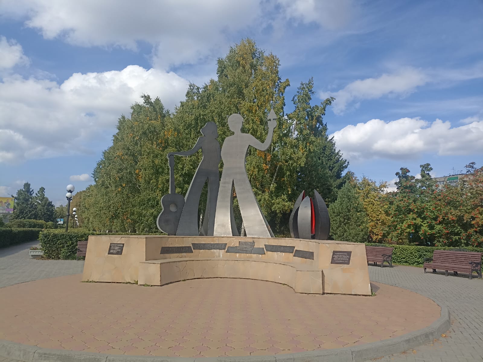 https://upforme.ru/uploads/0001/d0/60/4986/539670.jpg