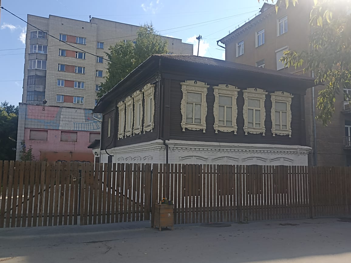 https://upforme.ru/uploads/0001/d0/60/4986/569090.jpg