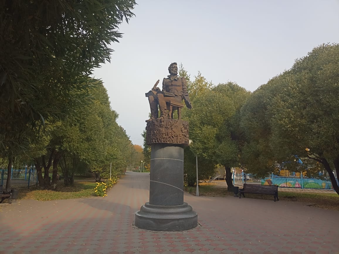 https://upforme.ru/uploads/0001/d0/60/4986/569353.jpg