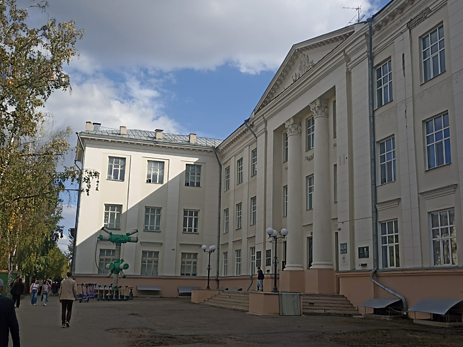 https://upforme.ru/uploads/0001/d0/60/4986/649787.jpg