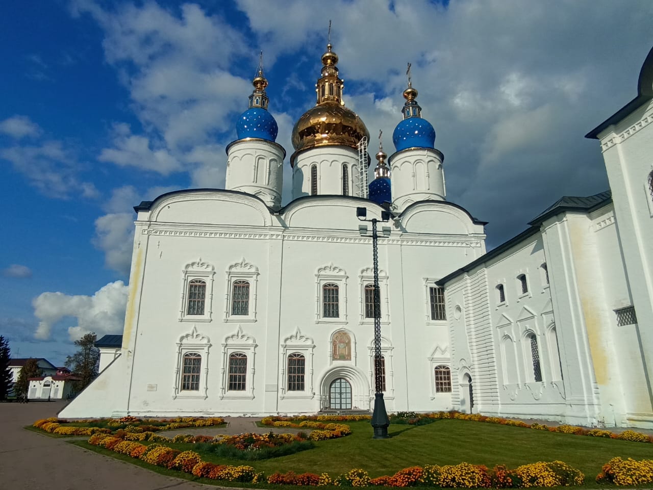 https://upforme.ru/uploads/0001/d0/60/4986/676116.jpg