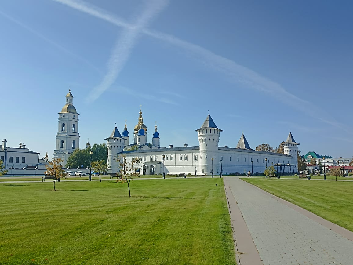 https://upforme.ru/uploads/0001/d0/60/4986/688149.jpg