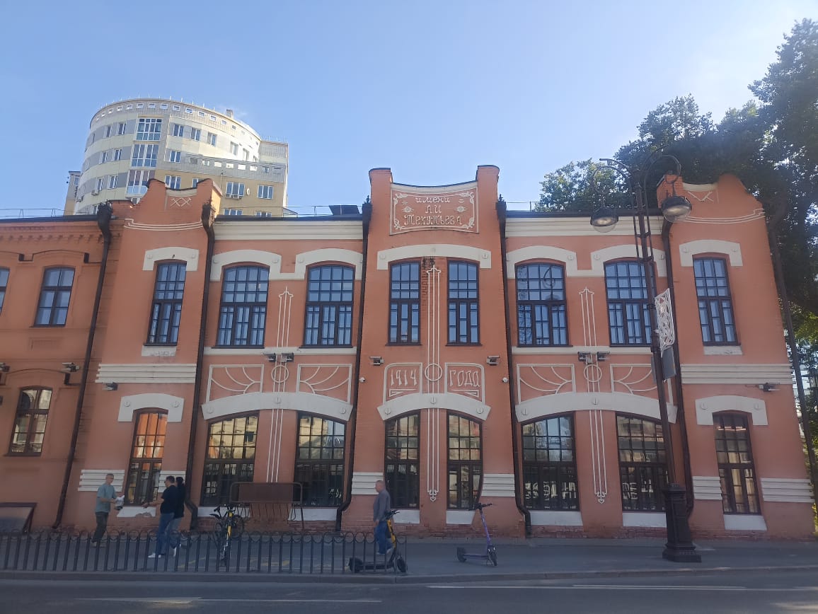 https://upforme.ru/uploads/0001/d0/60/4986/694054.jpg