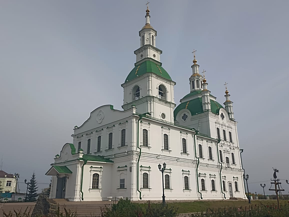 https://upforme.ru/uploads/0001/d0/60/4986/713343.jpg
