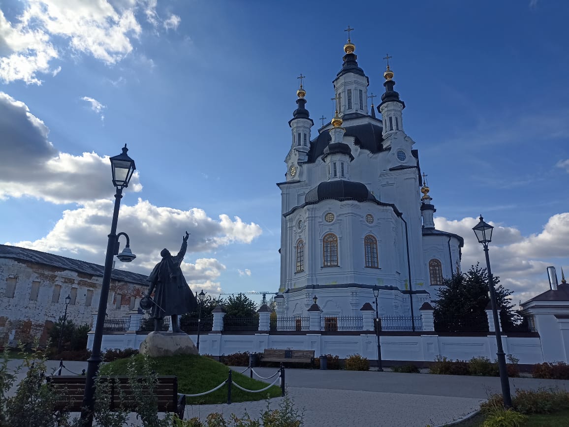 https://upforme.ru/uploads/0001/d0/60/4986/721667.jpg