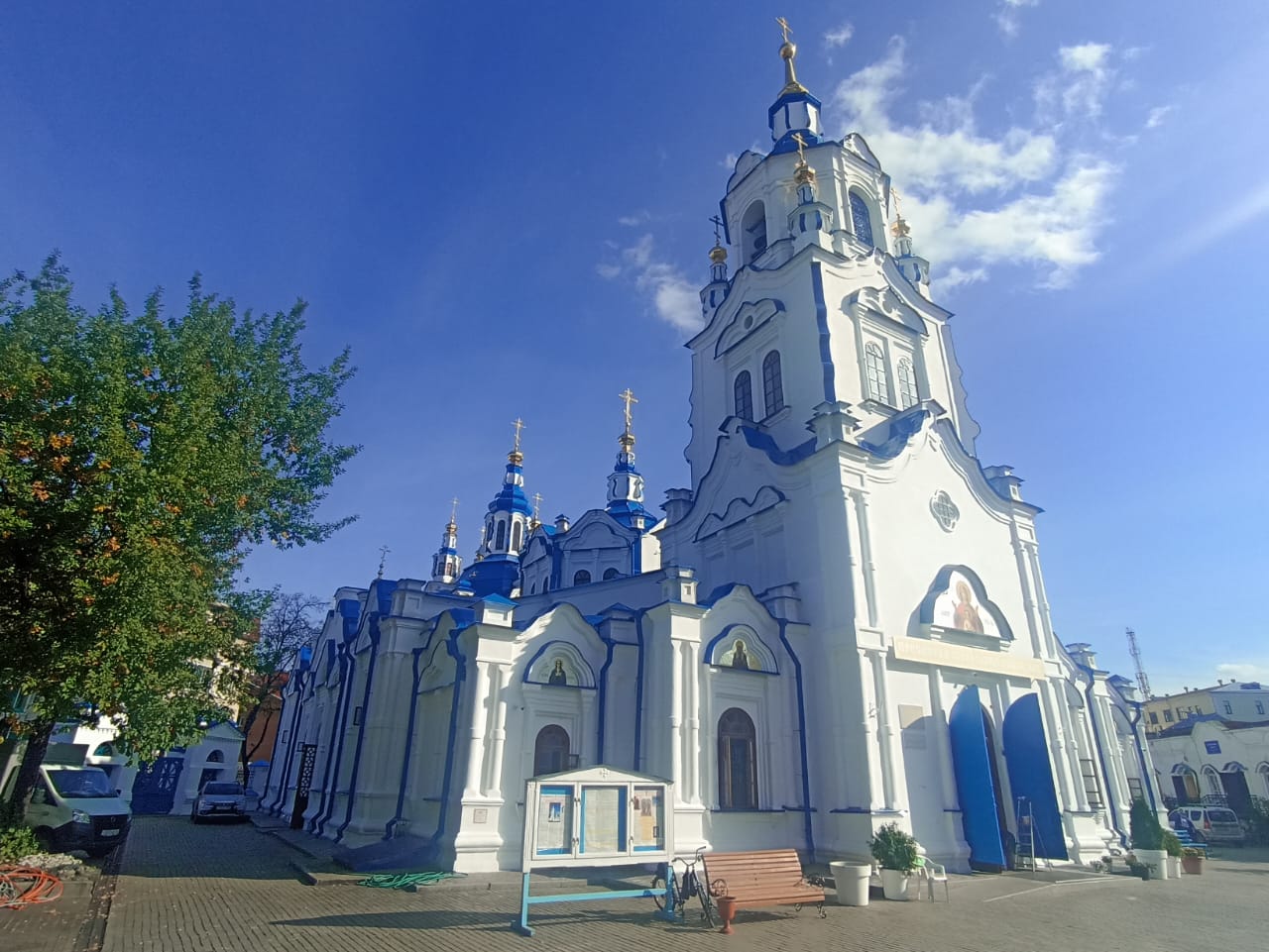 https://upforme.ru/uploads/0001/d0/60/4986/735683.jpg