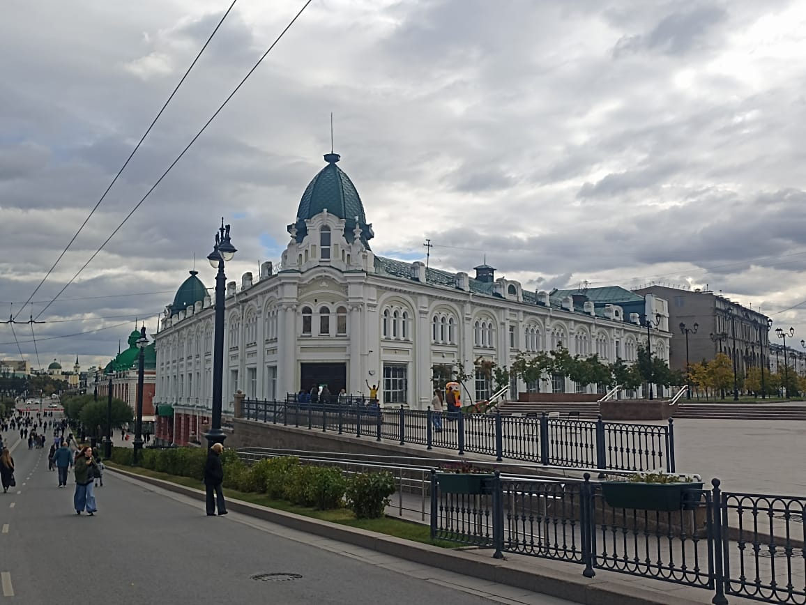 https://upforme.ru/uploads/0001/d0/60/4986/817318.jpg