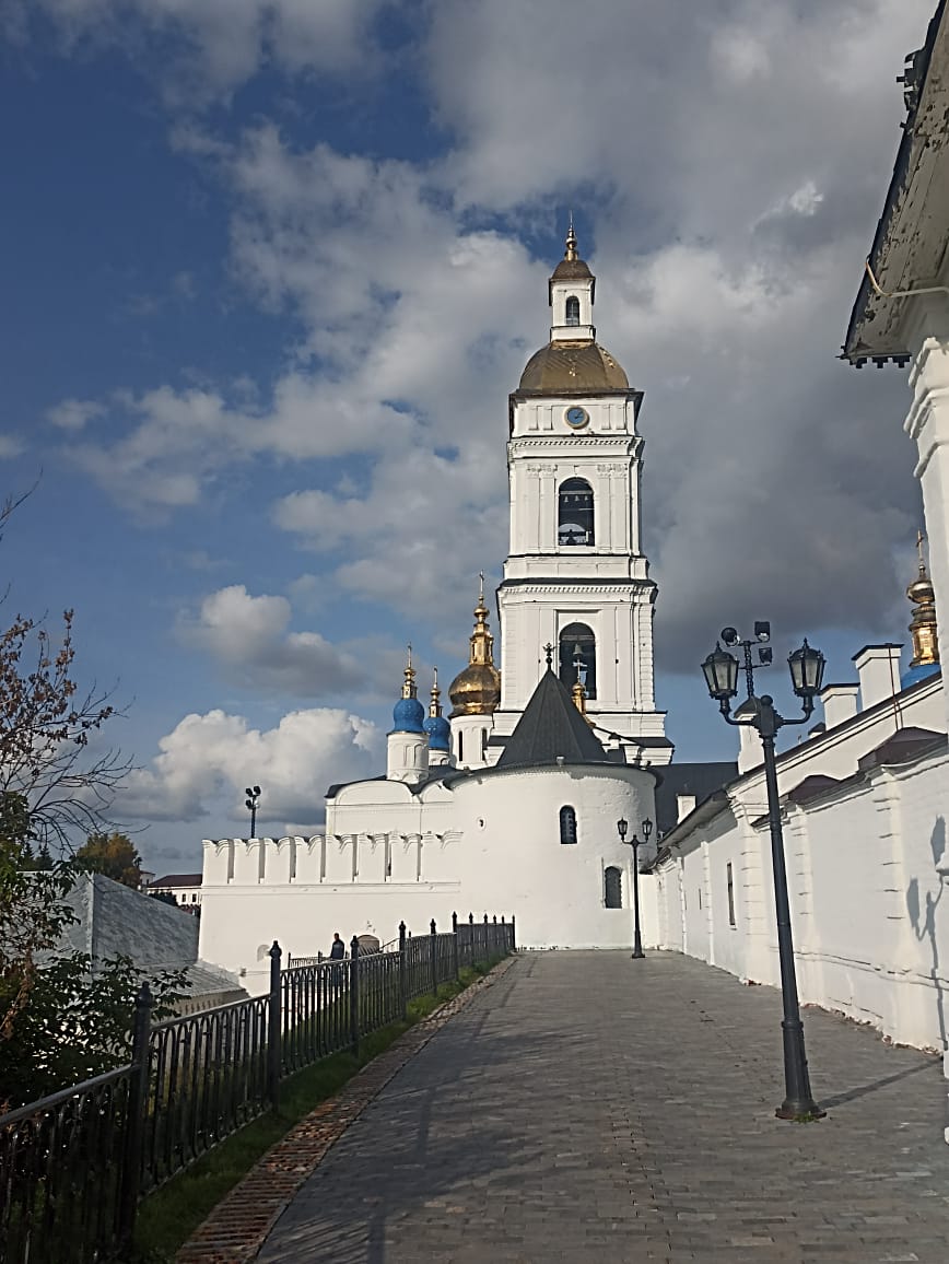 https://upforme.ru/uploads/0001/d0/60/4986/845114.jpg
