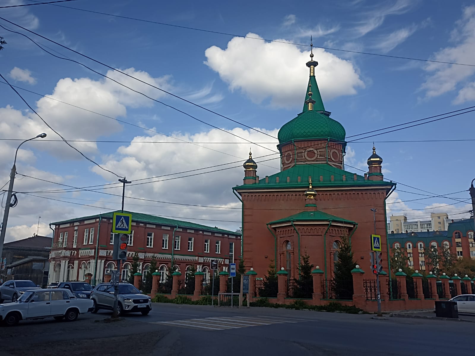 https://upforme.ru/uploads/0001/d0/60/4986/858313.jpg