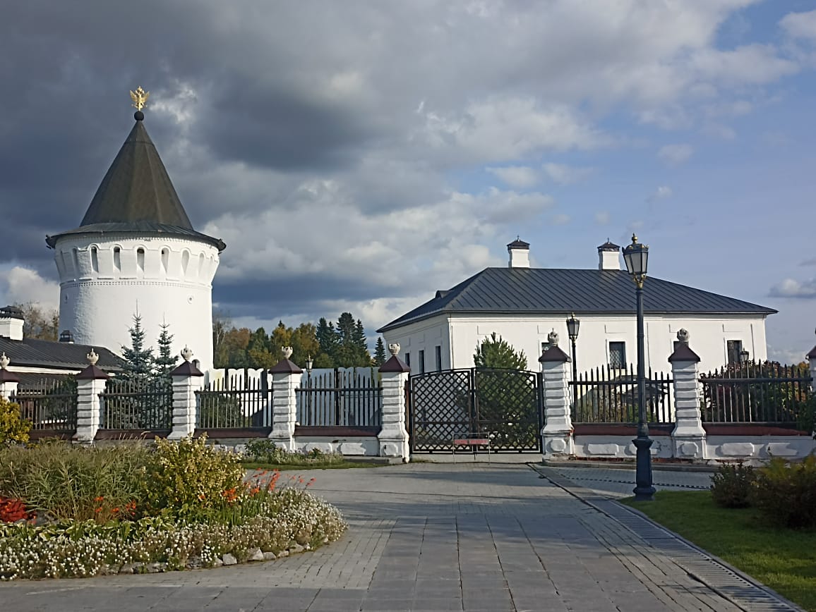 https://upforme.ru/uploads/0001/d0/60/4986/887998.jpg