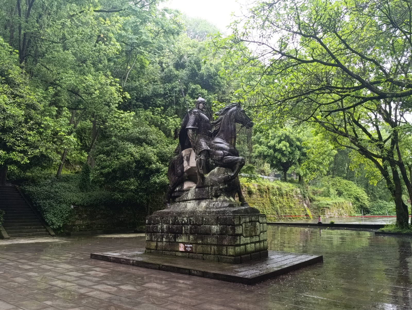 https://upforme.ru/uploads/0001/d0/60/5013/888192.jpg