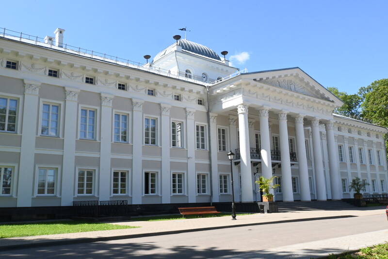 https://upforme.ru/uploads/0001/d0/60/759/556866.jpg