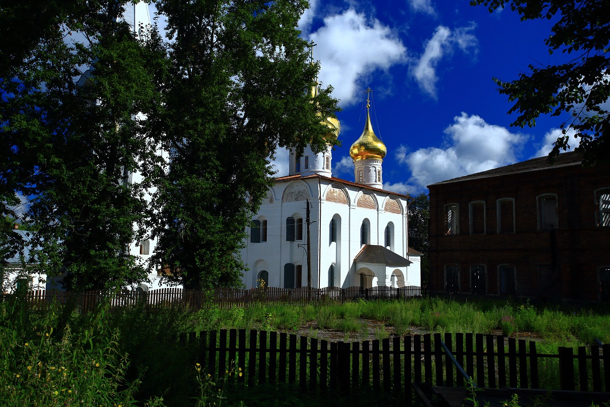 https://upforme.ru/uploads/0001/d0/60/905/395612.jpg