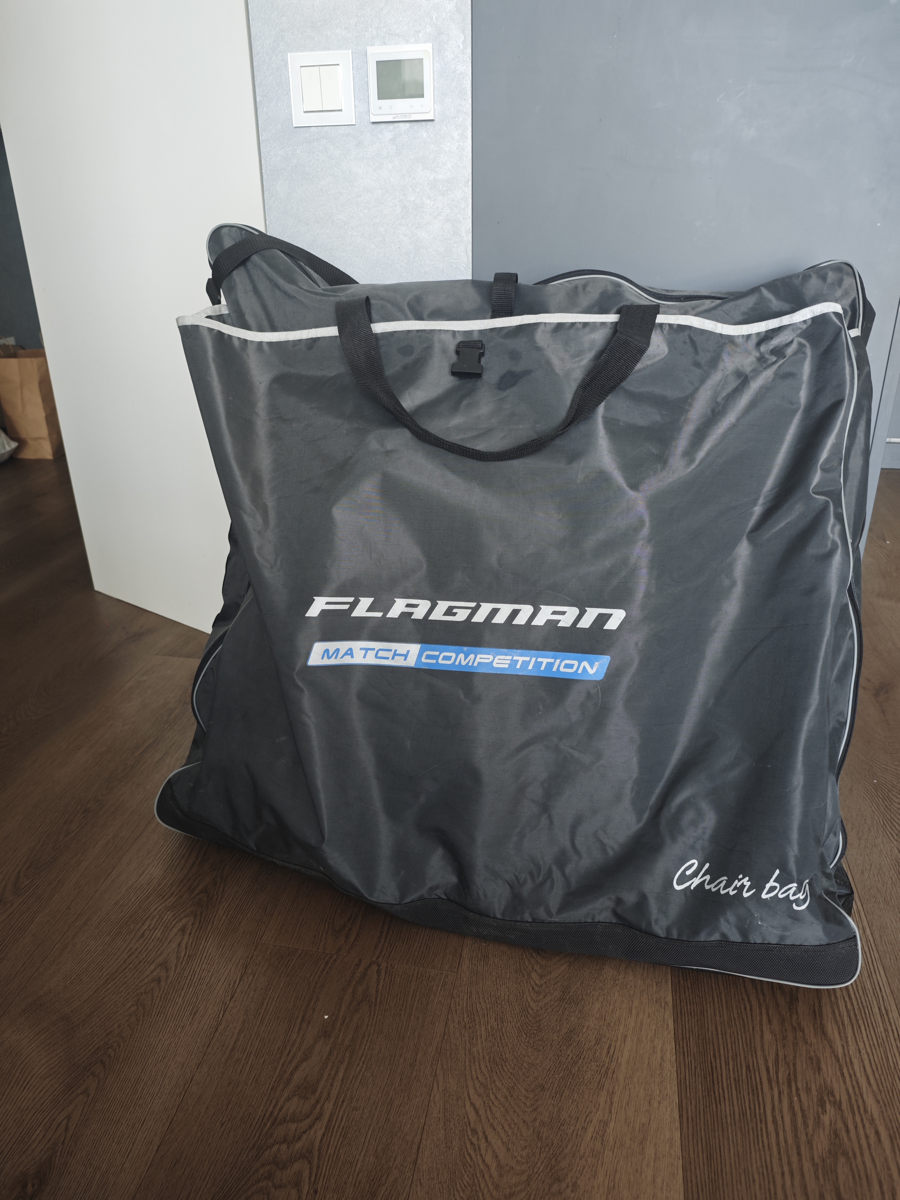 https://upforme.ru/uploads/0002/f9/2d/10822/185924.jpg