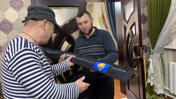 https://upforme.ru/uploads/0002/f9/2d/148/t206219.jpg