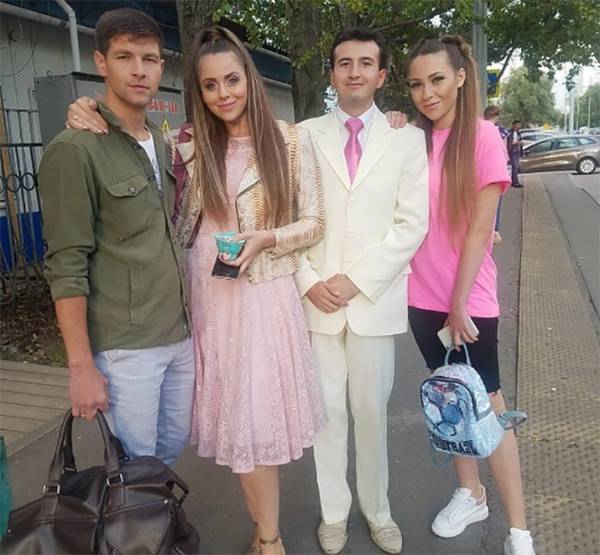 https://upforme.ru/uploads/0004/02/e8/9346/t201622.jpg