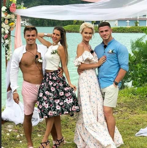 https://upforme.ru/uploads/0004/02/e8/9346/t465142.jpg